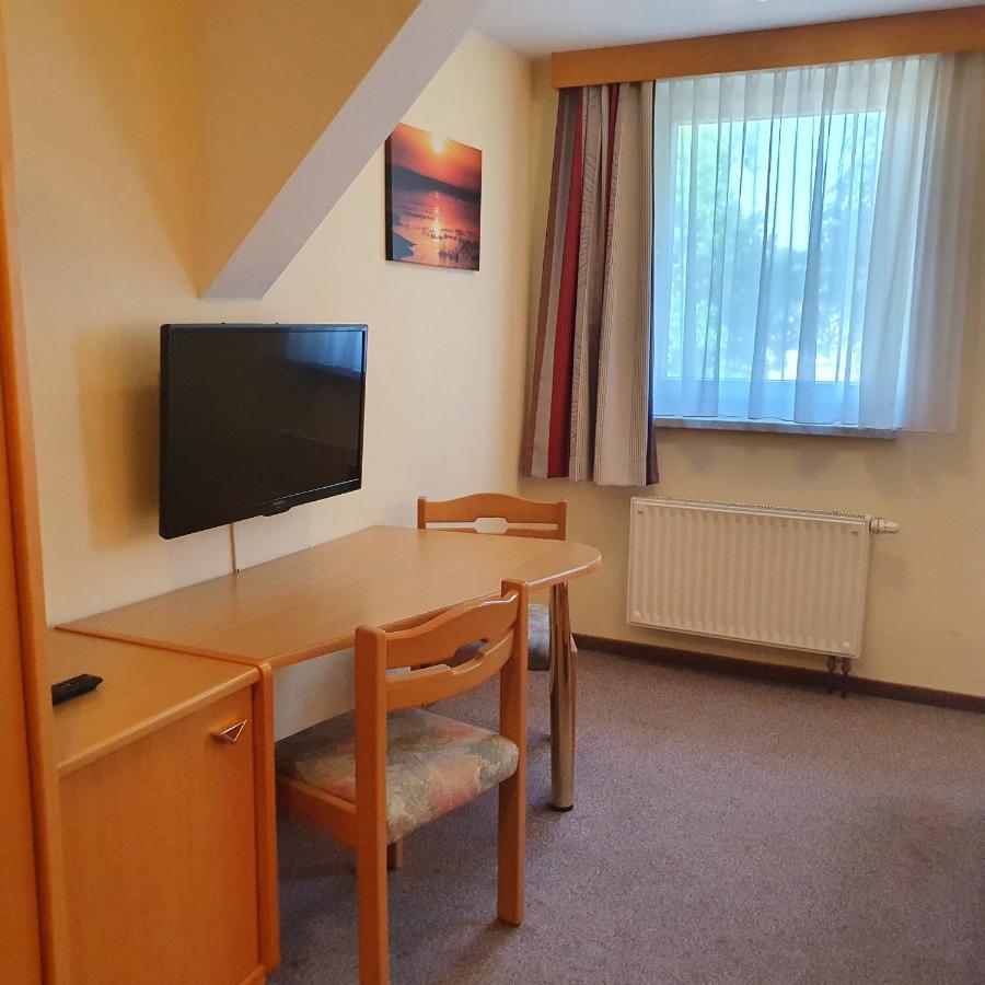 Gasthof Zur Friedenseiche Lohsa Exteriör bild